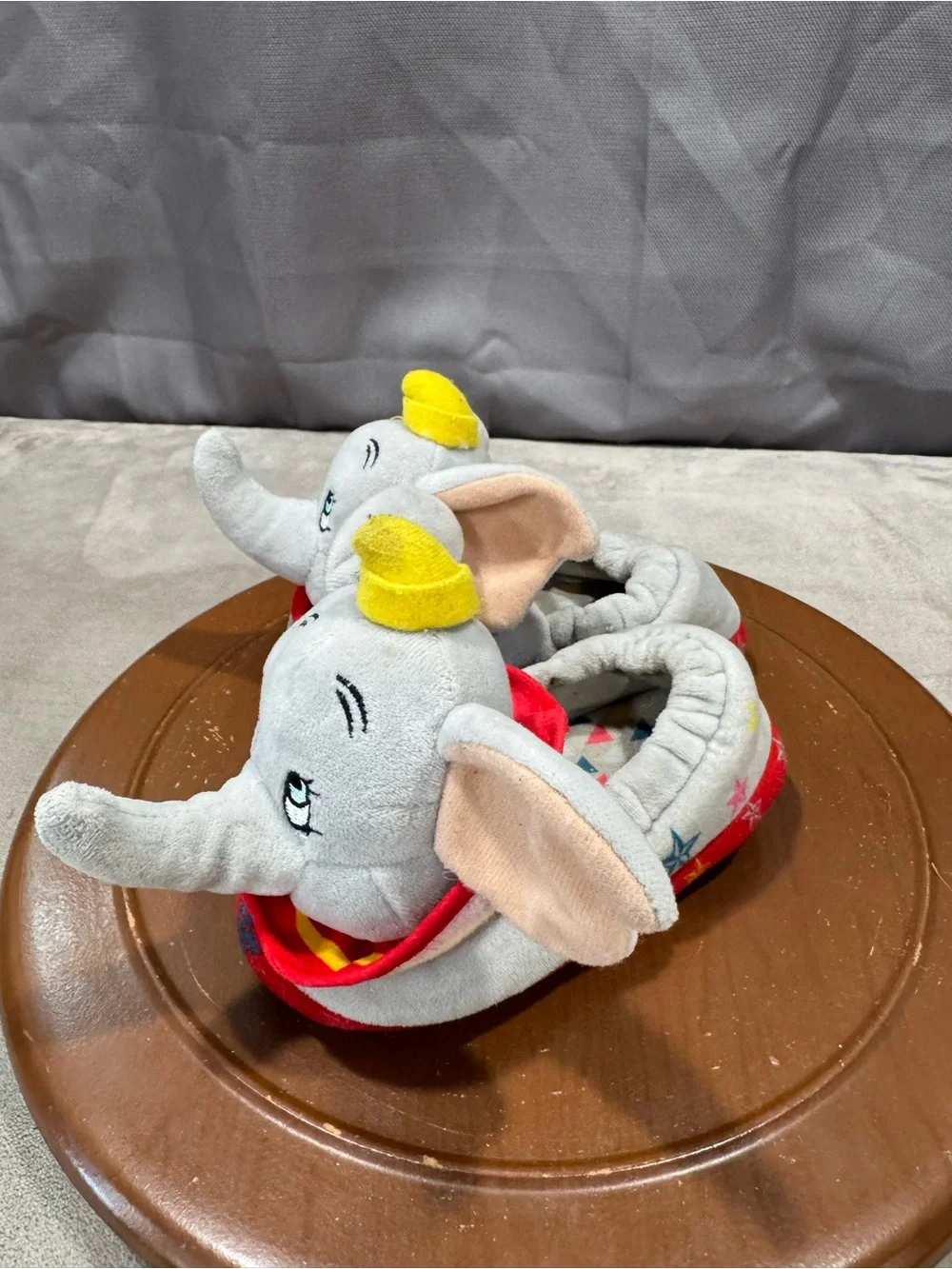 Disney Dumbo Plush Kids Slippers Size:9-10